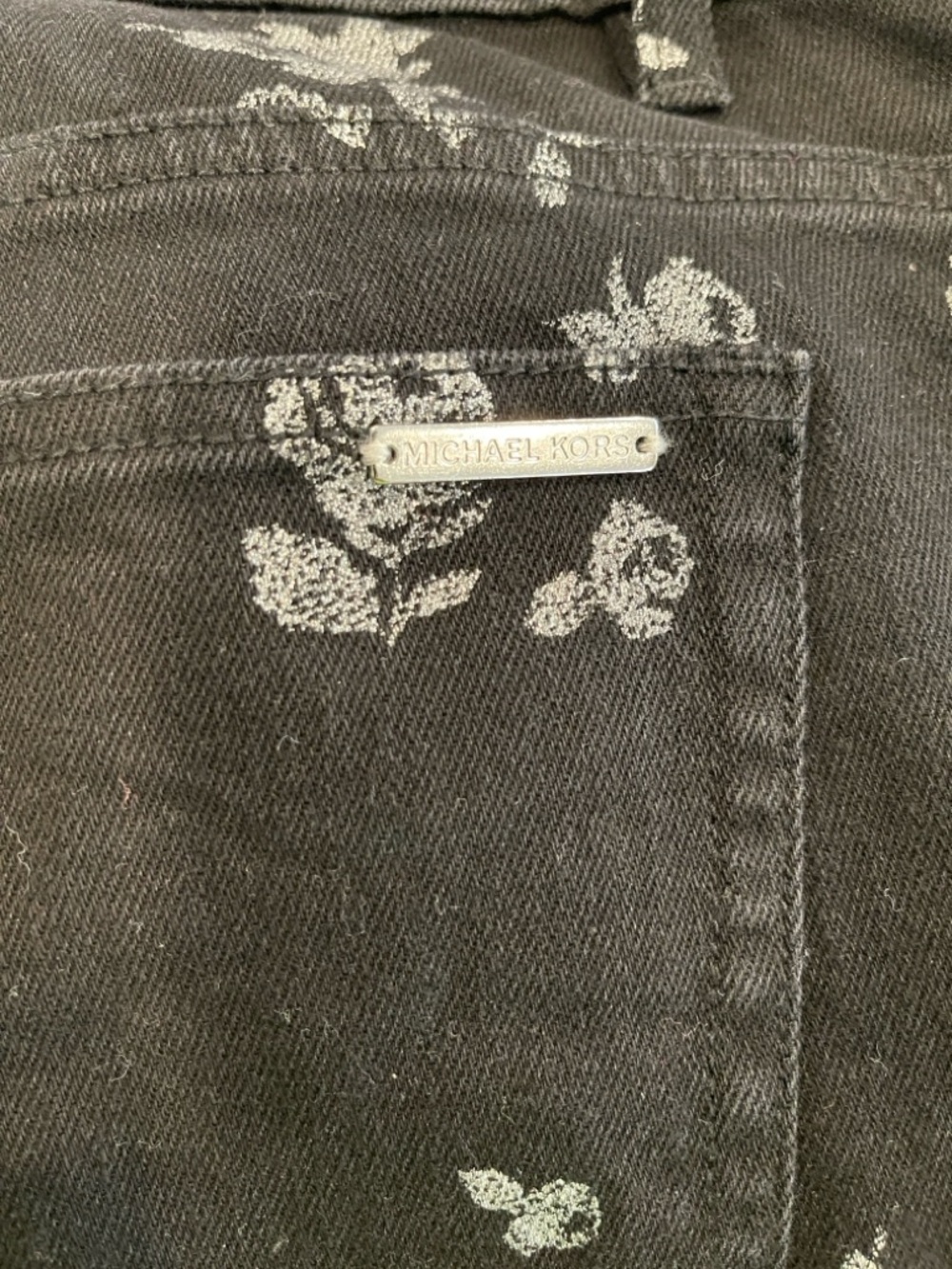 Michael Kors Izzy Black Floral Print Skinny Jeans - Picture 3 of 7